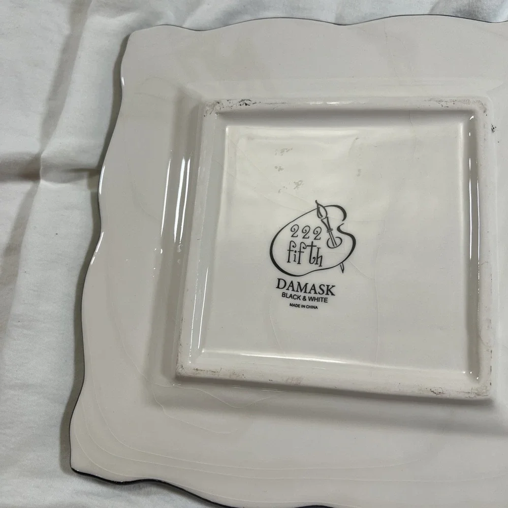 Certified International Black & White‎ Damask Square Plate 10